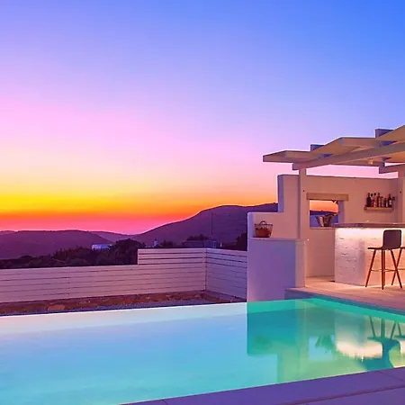 An Exceptional Holiday Experience 3br Modern Delphine Villa